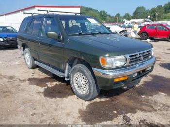  Salvage Nissan Pathfinder