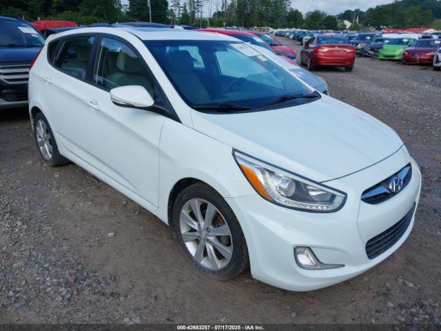  Salvage Hyundai ACCENT