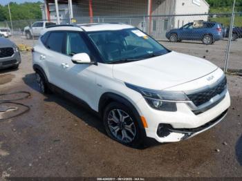  Salvage Kia Seltos