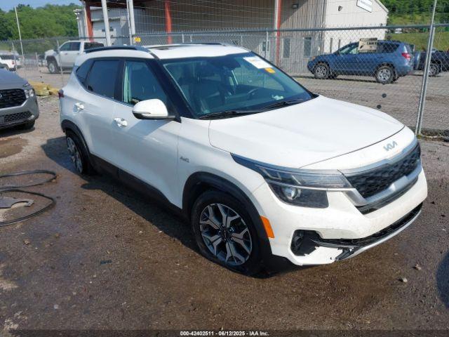  Salvage Kia Seltos