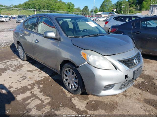 Salvage Nissan Versa