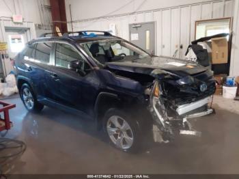  Salvage Toyota RAV4