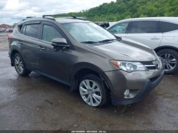  Salvage Toyota RAV4