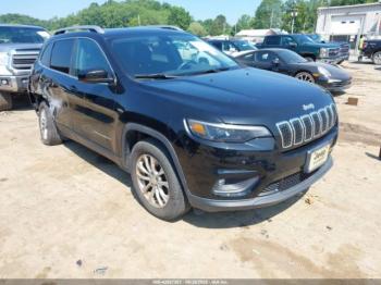  Salvage Jeep Cherokee