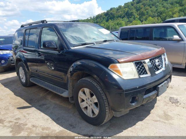 Salvage Nissan Pathfinder