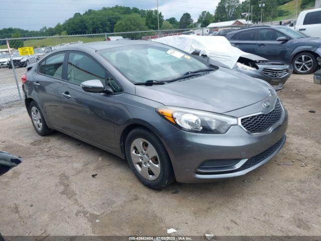  Salvage Kia Forte
