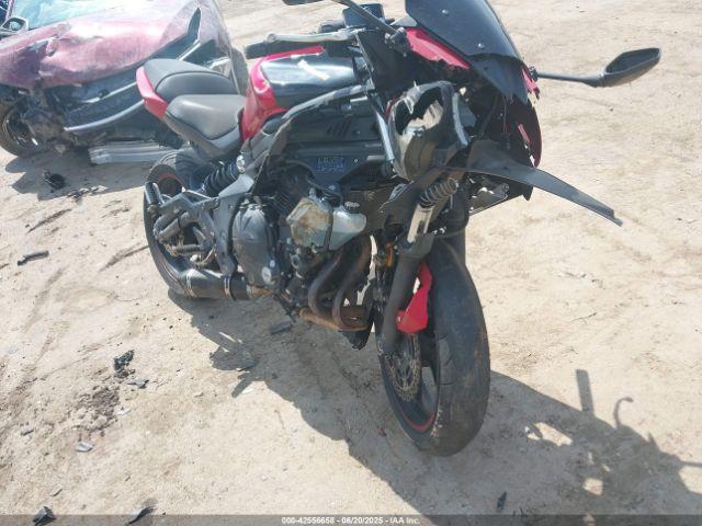  Salvage Kawasaki Ex650