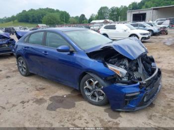  Salvage Kia Forte