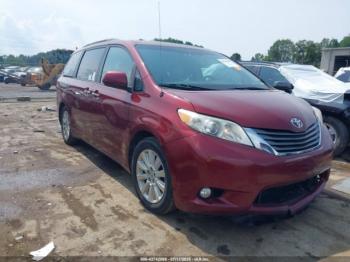  Salvage Toyota Sienna