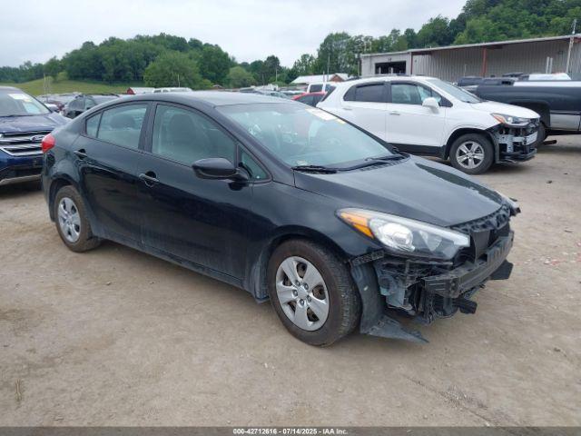  Salvage Kia Forte