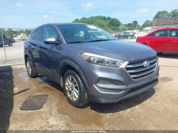  Salvage Hyundai TUCSON
