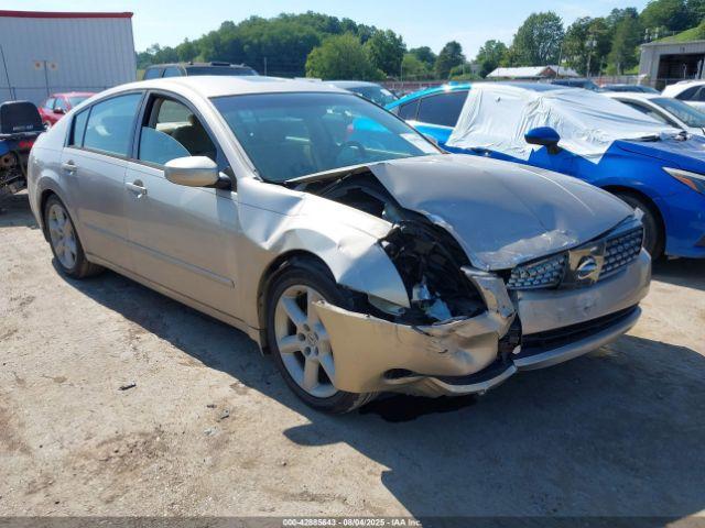 Salvage Nissan Maxima