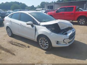  Salvage Ford Fiesta