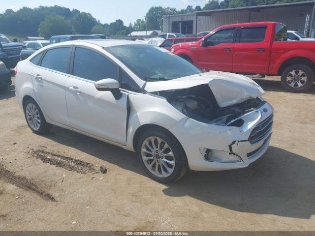  Salvage Ford Fiesta