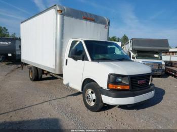 Salvage General Motors Savana Cutaway