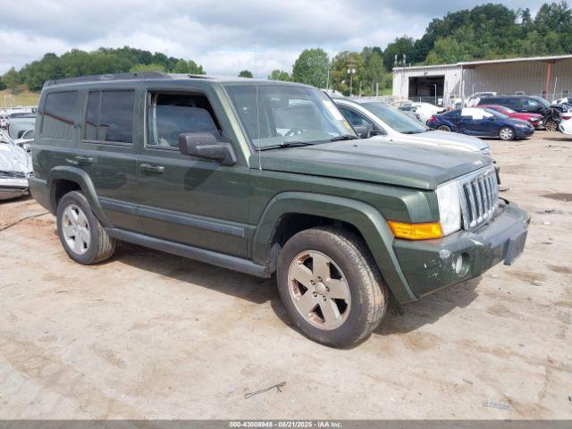  Salvage Jeep Commander
