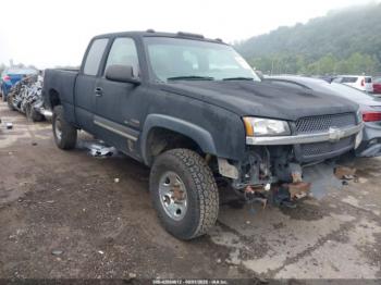  Salvage Chevrolet Silverado 2500