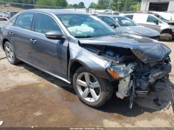  Salvage Volkswagen Passat