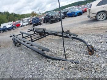  Salvage Lowe Yacht Club