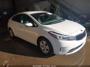  Salvage Kia Forte