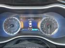 Chrysler 200 C Image 10