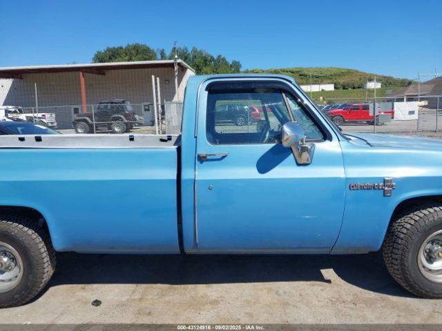 Chevrolet C10 Image 3