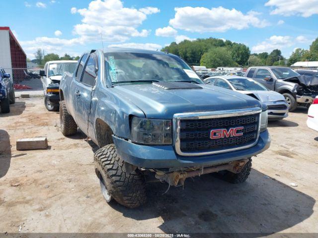  Salvage GMC Sierra 2500