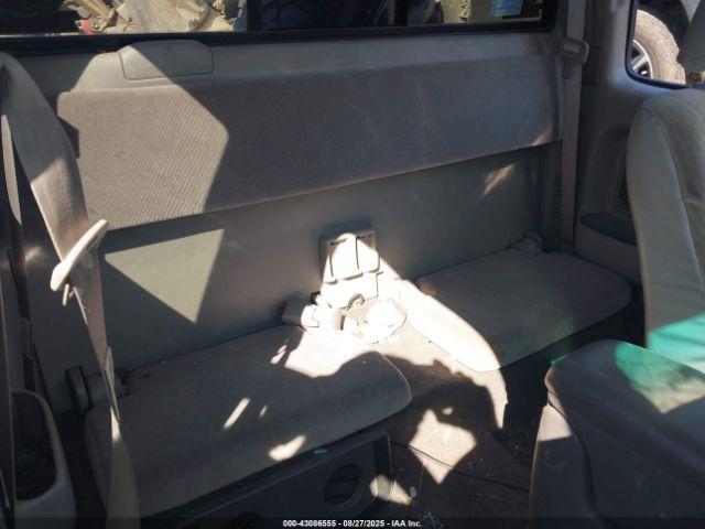 Toyota Tacoma Image 6