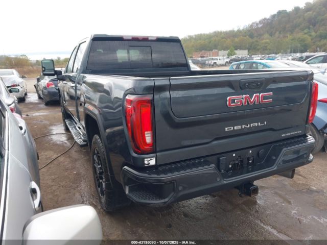 General Motors Sierra 2500HD 4wd  Standard Bed Denali Image 9