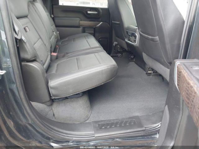 General Motors Sierra 2500HD 4wd  Standard Bed Denali Image 7