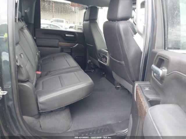 General Motors Sierra 2500HD 4wd  Standard Bed Denali Image 13