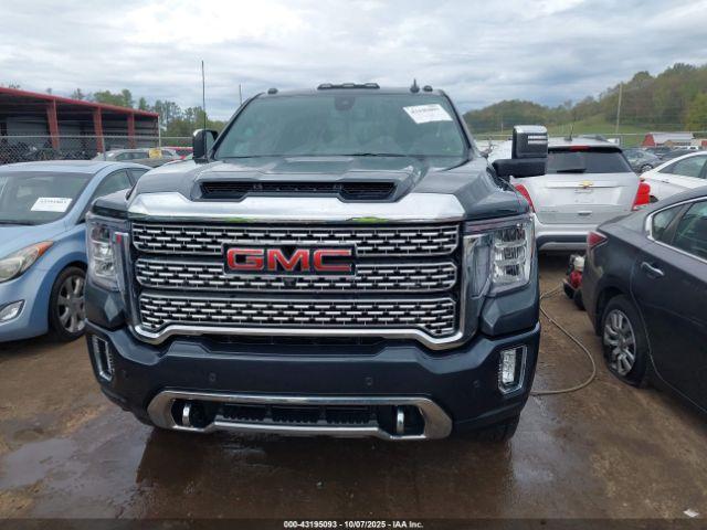 General Motors Sierra 2500HD 4wd  Standard Bed Denali Image 14