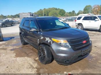  Salvage Ford Explorer