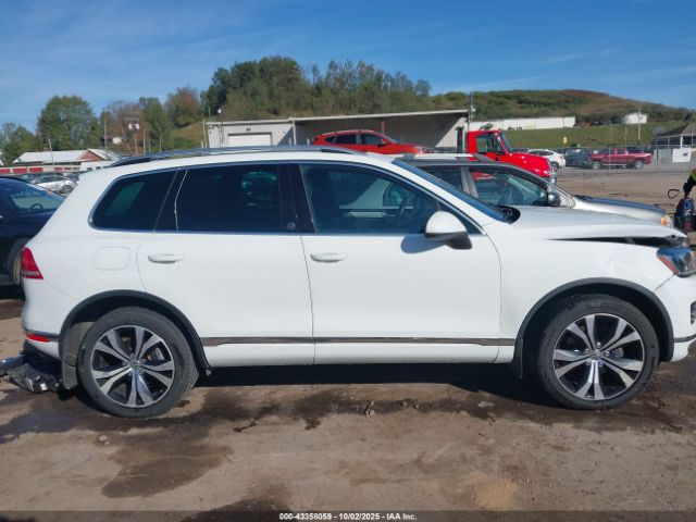 Volkswagen Touareg V6 Wolfsburg Edition Image 10