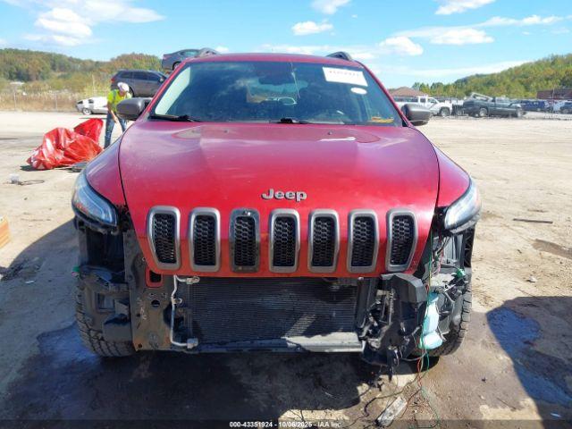 Jeep Cherokee Trailhawk Image 16