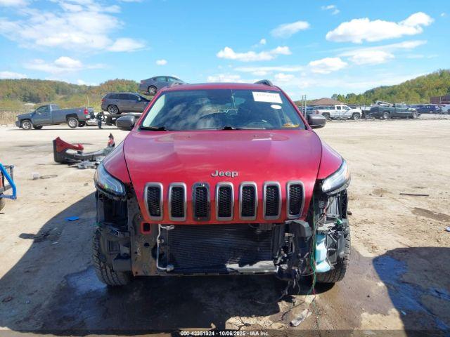 Jeep Cherokee Trailhawk Image 3