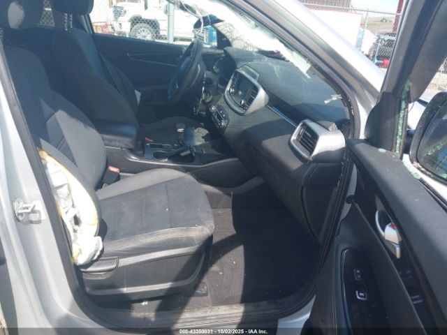 Kia Sorento 3.3l Lx Image 4