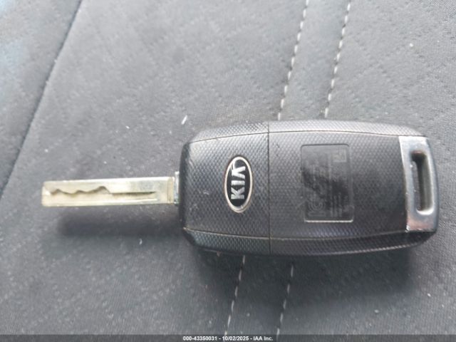 Kia Sorento 3.3l Lx Image 9