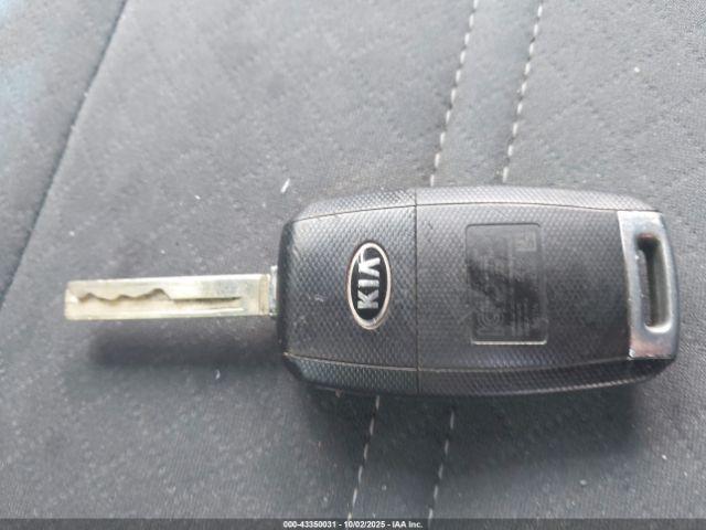 Kia Sorento 3.3l Lx Image 9