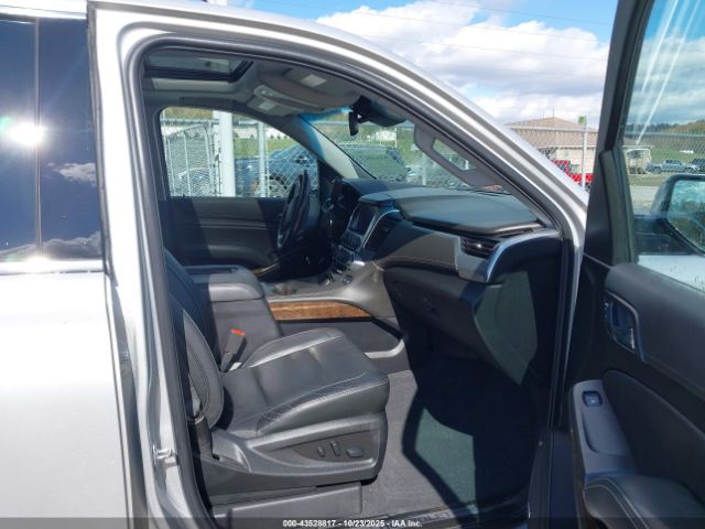 Chevrolet Tahoe 4wd Lt Image 3