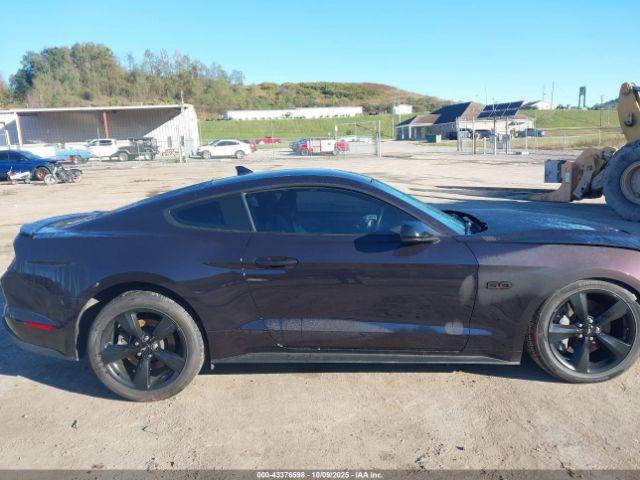 Ford Mustang Gt Fastback Image 12