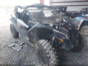  Salvage Can-Am Maverick X3