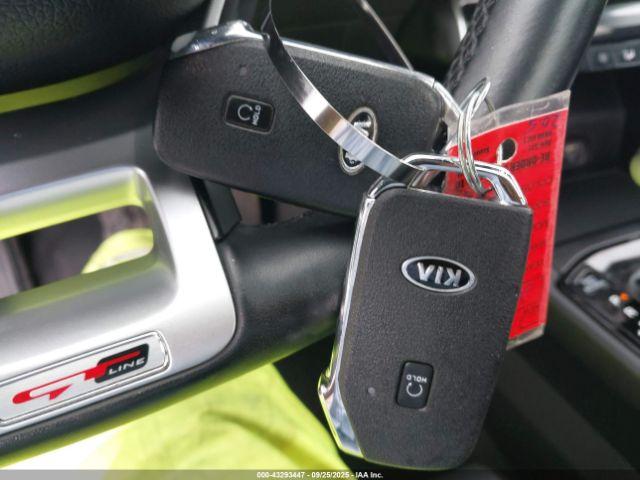 Kia K5 Gt-line Image 13