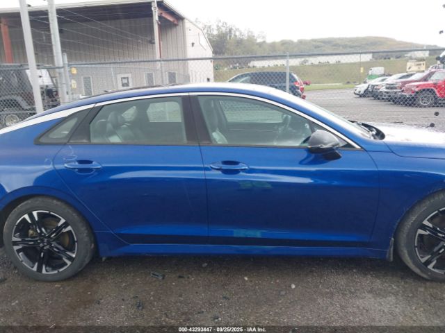 Kia K5 Gt-line Image 9