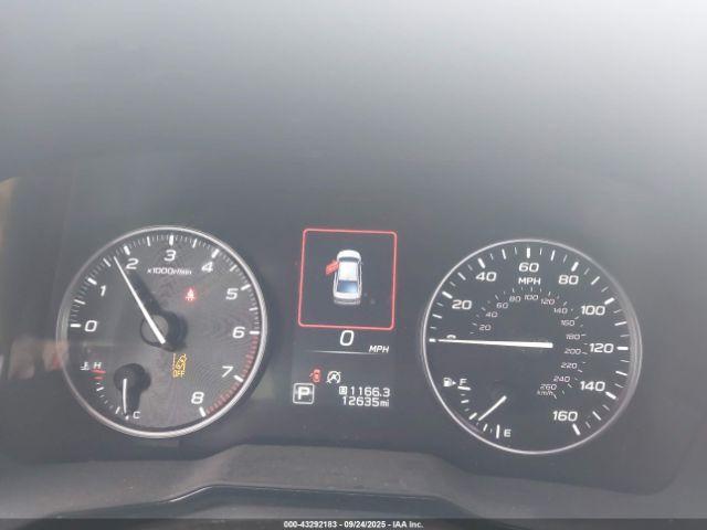 Subaru Legacy Premium Image 6