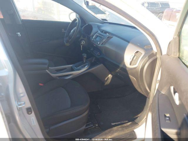 Kia Sportage Lx Image 3