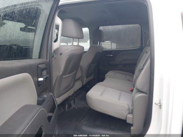 GMC Sierra 2500 Image 16