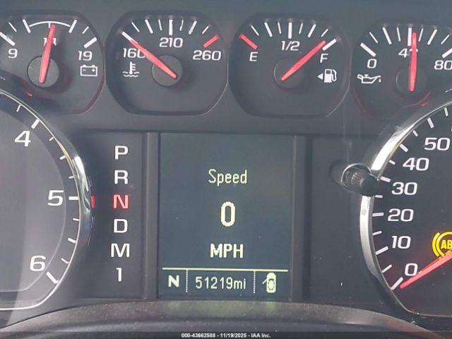 GMC Sierra 2500 Image 9