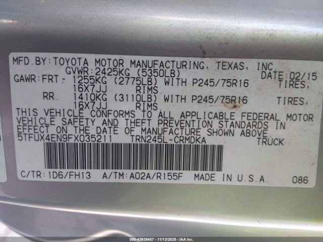 Toyota Tacoma Image 16