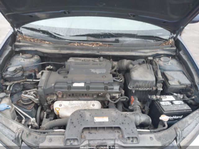 Hyundai ELANTRA Image 3